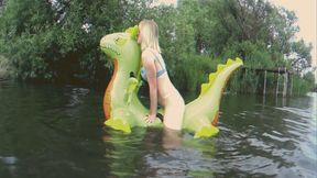 Alla hotly fucks a big inflatable dinosaur and gets a real orgasm!!!