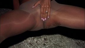 street and nylon pisser jasmine rouge