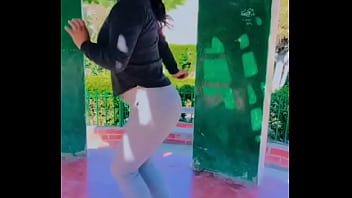 Cholita virgen
