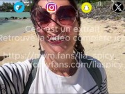 Vlog à Maurice, baise sur une plage publique et éjac sur des lunettes