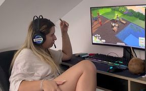 Muffled Farts on Chair While Gaming.