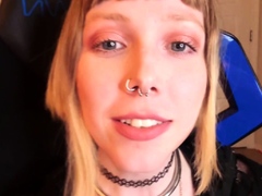 Amateur Webcam Teen Masturbates And Teases