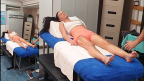 el masajista se folla a esta teen virgen de 19 anos