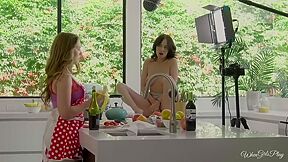 (lobitomx1) Jade Baker, Lena Paul - Cooking Show Conundrum (lobitomx1)