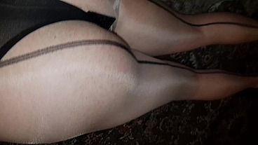 Dani_leg is Sexy in Tan Pantyhose and White High Heels