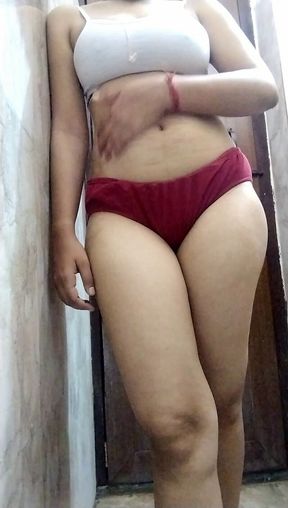 Desi Indian Bhabhi Shows Body in Shower at Home