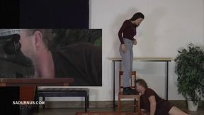 Natasa steps onto slave's tongue! mp4 PP