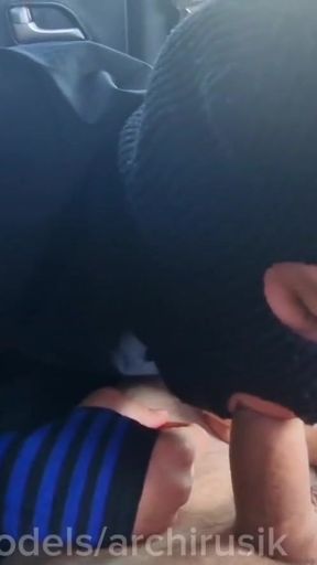 An 18-year-old passing teenager sucked all the cum out of dady cock right on the street near the river   Clip 1