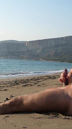 Beach Handjob: Beauty in Bikini Makes Him Get a Huge Cumshot at the Beach