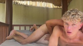 Twinks Fuck in Treehouse in Thailand