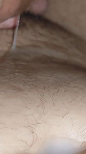 Insane Amount of Squirted Into a Simple Massage.