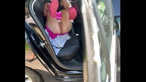 Apr&egrave_s qu&rsquo_il m&rsquo_ai bien sucer le clito et l&eacute_cher ma chatte pendant au moin ...