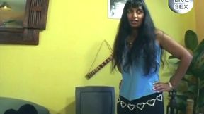 Hairy Mature Brunette Dildos Stretched Pussy Till Clenching Orgasm