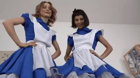 You don't know how to escape under the skirts of the two Alices ! (SHRINKING FETISH) ( WMV - MOBILE VERSION )