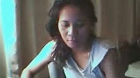 Malaysian brunette webcam mommy show me her shaved cunt