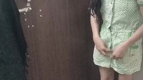 Aunty ki step daughter ko ghar me band kar ke pel diya