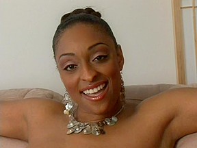 Snorting Ebony Ho Sucks Black Meat