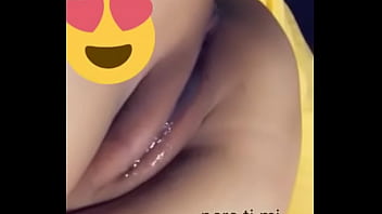 my best friend&#039_s m. sends me video masturbating