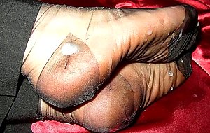 Cum Covered Pantyhoses!