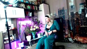 Aimee Hot MILF at the beginning of her webcam career a few years ago-3! Hot dances and anal masturbation...))