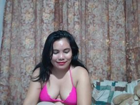 Kittykatty brings Tits with a touch of beauty magic.