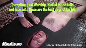 Slave Trapped in Box - Mistress Madison Foot Worship and Ass Smother