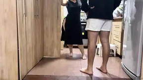 Housewife Asks Neighbor for Help to Seduce Him &mdash;  Her Husband Was Not There and Becomes????