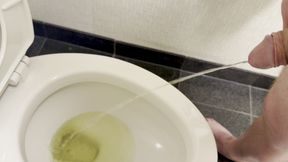 White Guy Wants to Pee on You