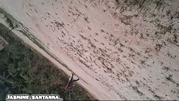 A NOVINHA SAFADA DEU NO PELO E GOZO DENTRO DO CARRO DEPOIS DA CACHOEIRA