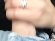 Faccio un pompino a mio marito in macchina per farmicomprare dei vestiti nuovi video completo su OF