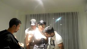 13 esposa ninfomana, psicologa inventa terapia de grupo con sus dos maridos para poder enfiestarse a un paciente 13