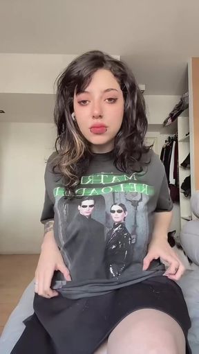 Goth babe with natural big tits