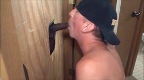 Sucking BBC At Glory Hole - Amateur Interracial Gay Video