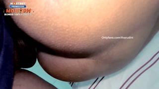 අ.ක්ක.ට පෙන්නම කෙල්ලට හිකුවා සිංහල වොයිස්- Sri lankan Cuckold wife caught Husband fucking her Friend