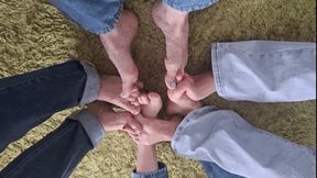 4 pair feet party with toe locking FF