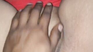 Marianniz - Gigantic Vagina Step Cougar Cheats With Her Gigantic