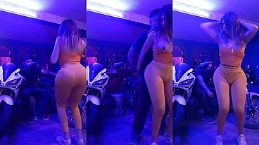 MI NOVIA ME QUITA LO CALIENTE RGRESANDO DEL TRABAJO