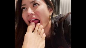 Asian Goddess Rae Lil Black Worships My Feet Before Fucking