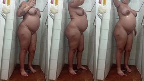 pamelapantera - com touca azul tomando banho 😋 toda pelada exibindo barriga linda de gravida