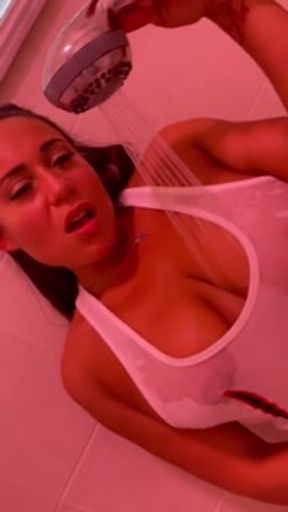 Big Titty Wet T-shirt Tease (Wydesyde Promo)