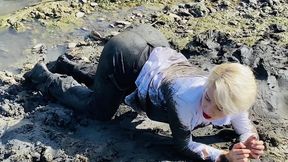 Office worker gets messy in real greasy mud