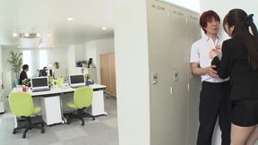 Unexpected Moments: 4 Kaede Takagaki in a Surprising Encounter!