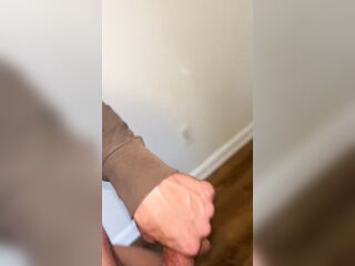 9 months pregnant squirting