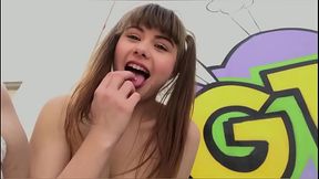 1&egrave_re partie de ma premi&egrave_re sc&egrave_ne anal aux &Eacute_tats-Unis