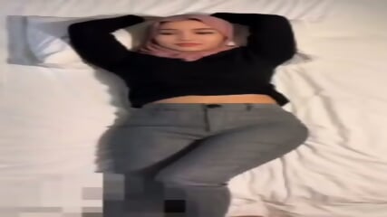 ngewe cewek berhijab