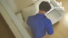 Asian Goddess Gives Hot Blowjob Before Steamy Sex Scene