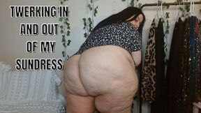 BBW TWERKING IN AND OUT OF MY SUNDRESS
