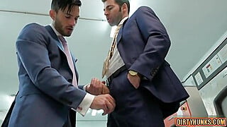 Muscle Gay Fetish With Cumshot
