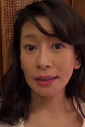 Krs042 Beautiful Mature Woman a Beautiful MILF Is Here! the Eroticism Is Also Wonderful