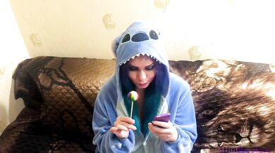 Emo girlfriend sucks lollipop and something else in Stitch cosplay